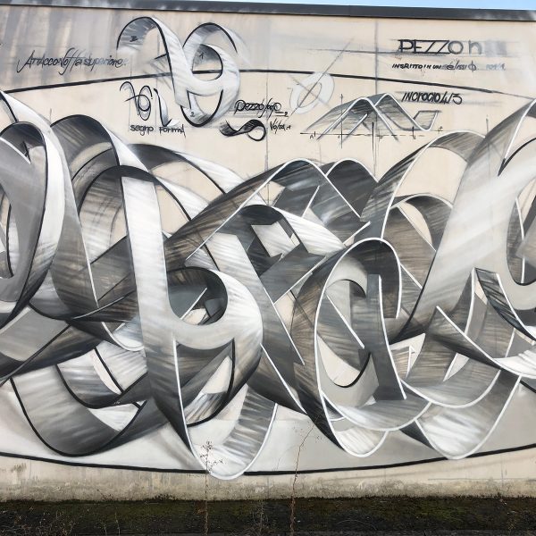 Anatomia 3, white and gray wildstyle aerosol art by Dado front detail at Oz Bologna - writing aerosol art