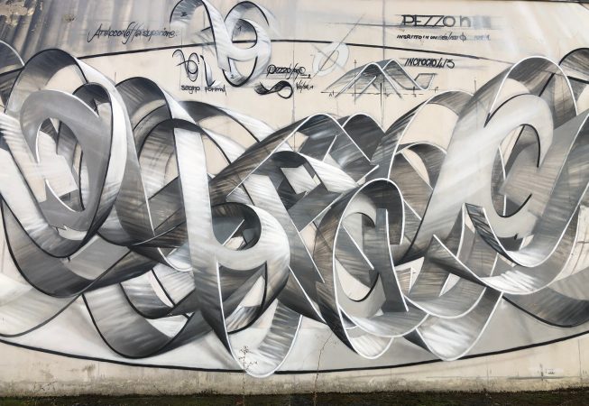 Anatomia 3, white and gray wildstyle aerosol art by Dado front detail at Oz Bologna - writing aerosol art