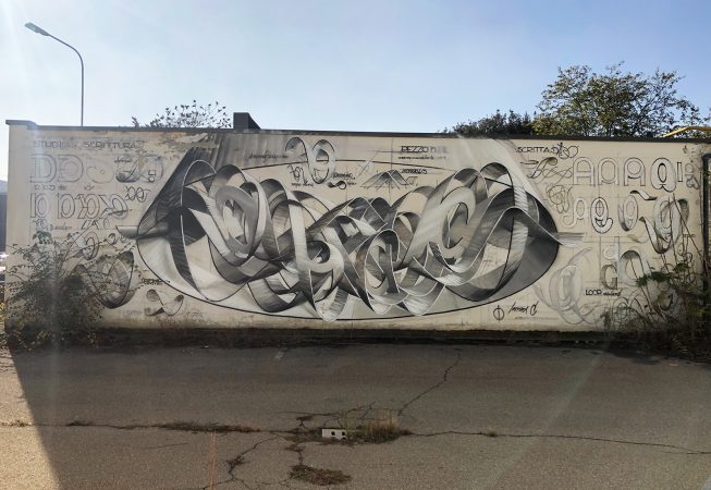 Anatomia 3, white and gray wildstyle aerosol art by Dado front view at Oz Bologna for "Graffiti writing expressions manifestes" book by Lokiss