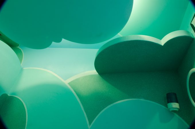 Detail of a bas relief decoration of cloud-like geometrical forms in a relaxing room inside a SPA in the tones of sky-blue and water green. Decoration by Dado.