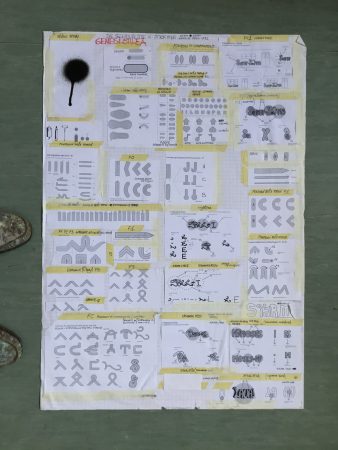 Printed sketches on white paper illustrating graphic studies of archetypal symbols used in the composition of forms and lettering drawings in graffiti artworks. Sketches by Dado Ferri